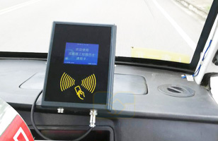 四川理工大學(xué)安裝卡聯(lián)股份校車管理系統(tǒng)